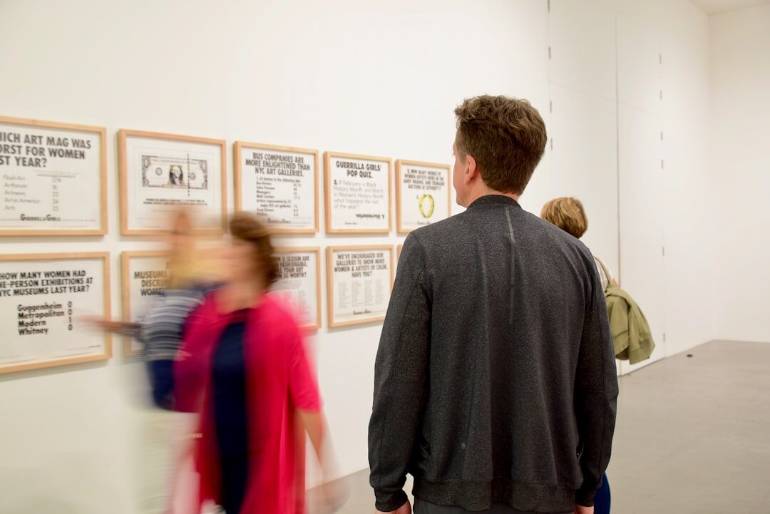 art gallery visitors